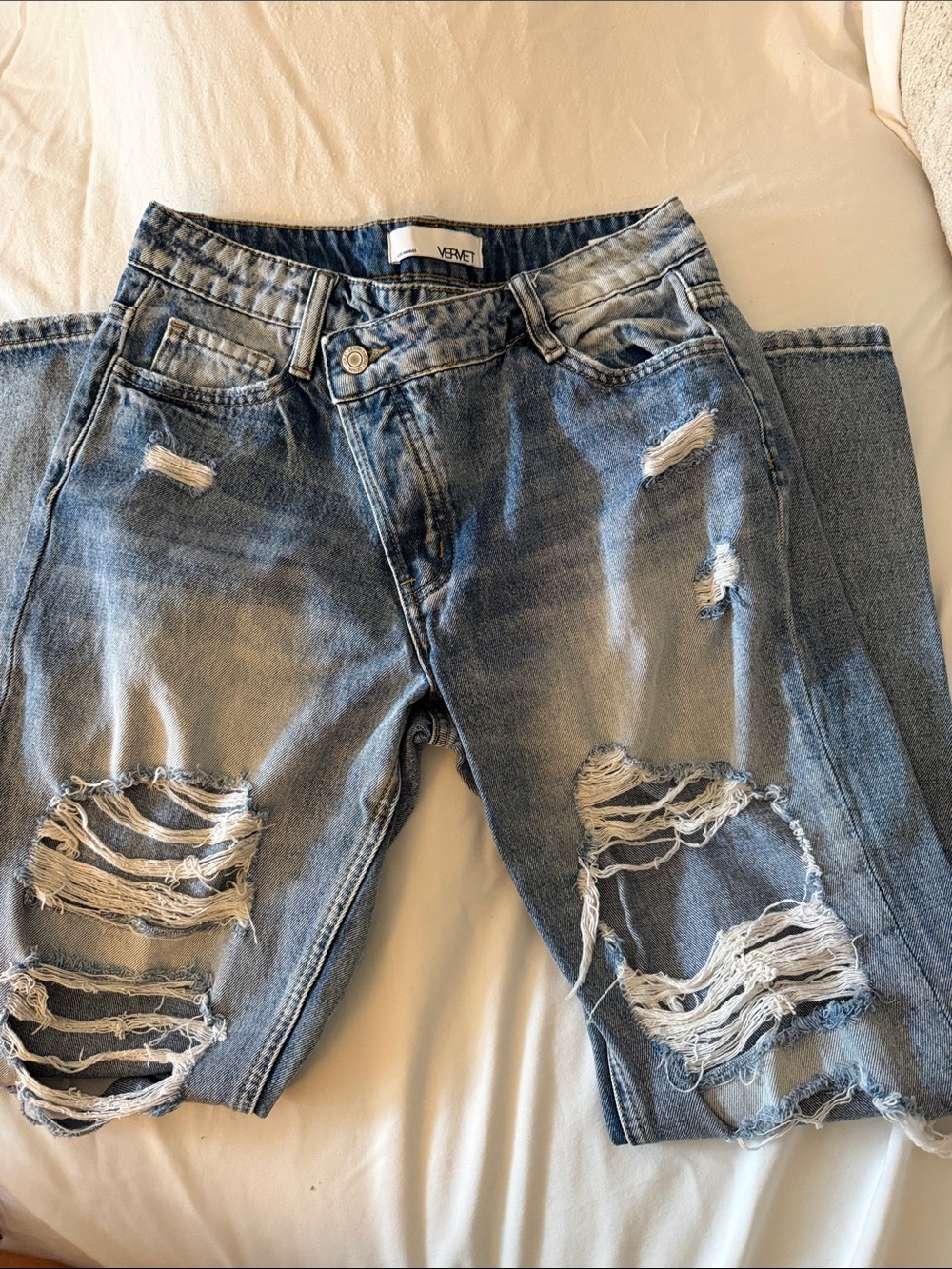 VERVET BY FLYING MONKEY Distressed Light Blue Boyfriend Jeans